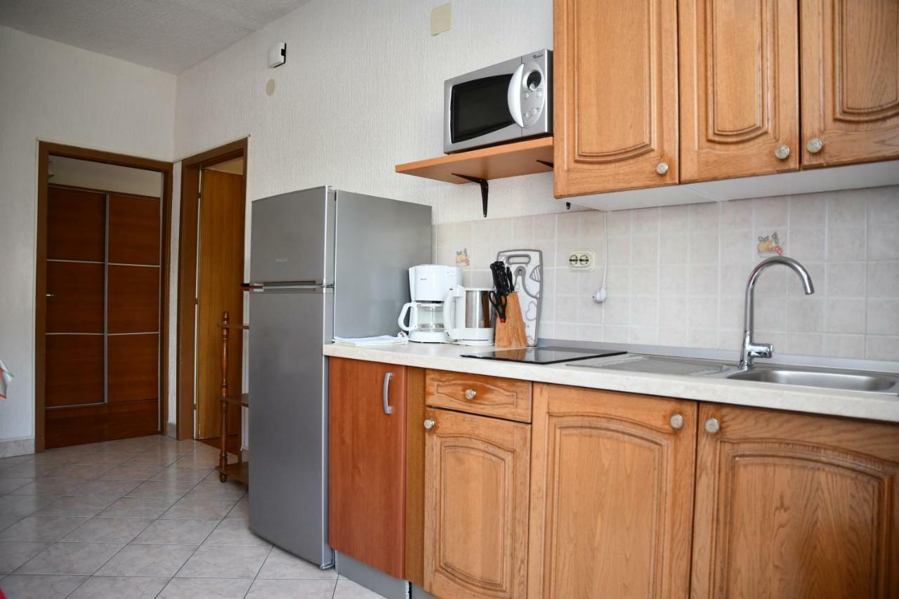 Apartments Josip Rab Town Exterior photo